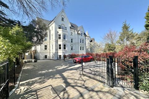 Durley Road South, West Cliff... 1 bed apartment for sale