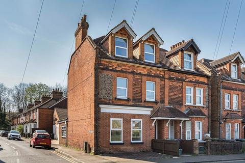 Recreation Road, Guildford, GU1 1 bed maisonette for sale