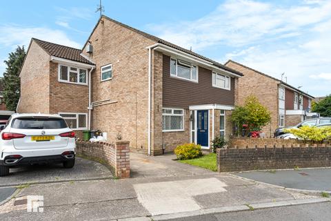 Aintree Drive, Caerau, Cardiff 3 bed semi