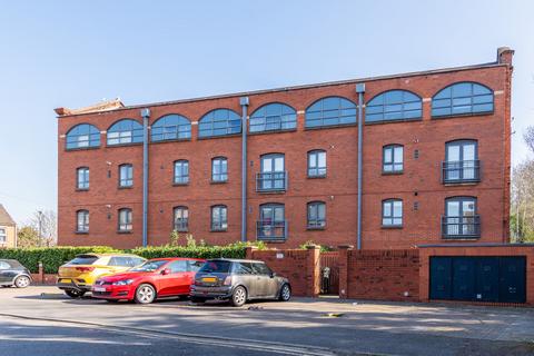 The Hop House 2 bed apartment for sale