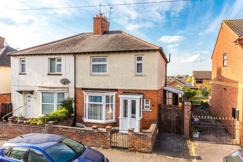 Westfields Street, Higham Ferrers NN10 3 bed semi
