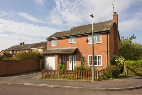 Bellott Drive, Corsham SN13 5 bed detached house for sale
