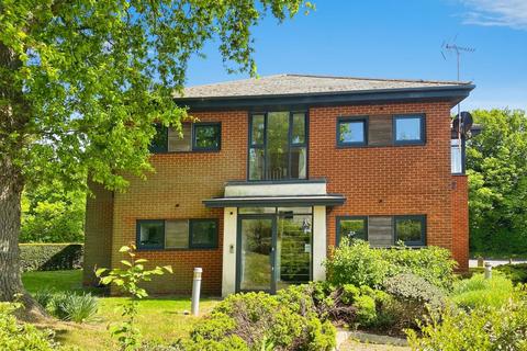 Morphou Road, Edgar House, NW7 1 bed flat for sale