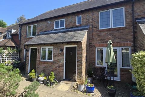 Steyning 2 bed apartment for sale