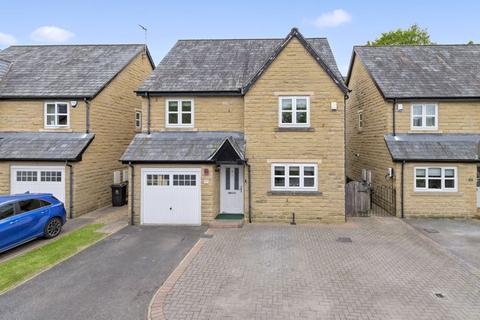 Bracken Grange Court, Shipley BD18 4 bed house for sale