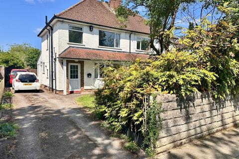 Priors Road, Cheltenham GL52 3 bed semi