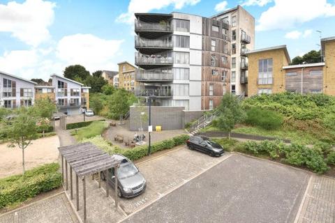Arundel Square, Kent ME15 2 bed flat for sale
