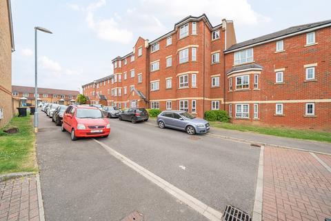 Watling Gardens, Bedfordshire LU6 2 bed apartment for sale