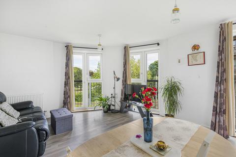 Connersville Way, Croydon, CR0 2 bed apartment for sale