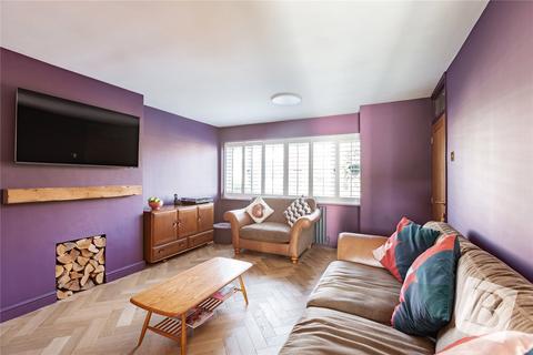 Rook Close, Hornchurch, RM12 3 bed terraced house for sale