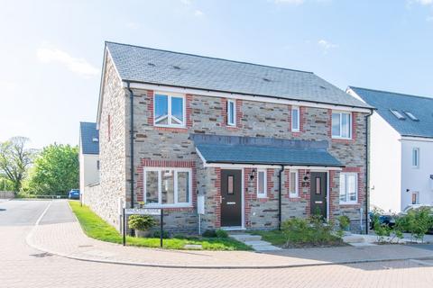 Malachite Avenue, Liskeard, PL14 3 bed semi