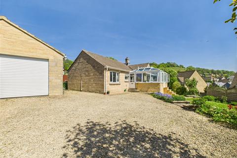 Lewiston Close, Brimscombe, Stroud... 3 bed bungalow for sale