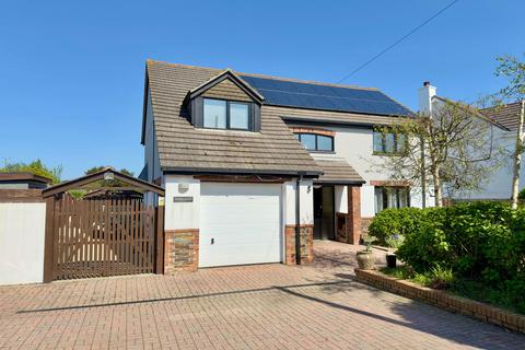 Nr Port Isaac 4 bed detached house for sale