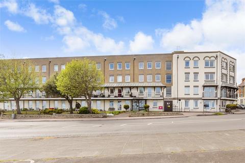 Wellington Crescent, Ramsgate, Kent 1 bed flat for sale