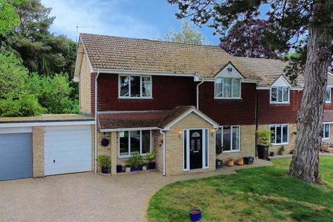 Starmead Drive, Wokingham, Berkshire... 4 bed link detached house for sale