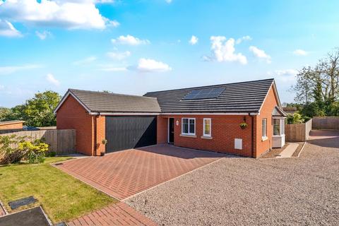 Cae Heulog, Arddleen 3 bed bungalow for sale