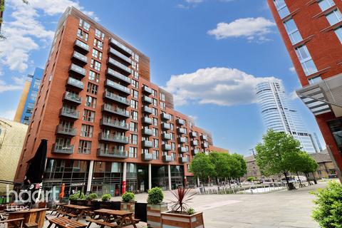 Wharf Approach, Leeds 2 bed apartment for sale
