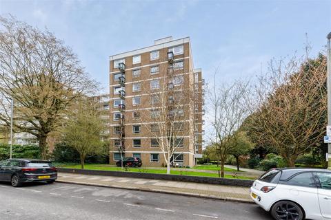 Putney Hill, London 1 bed flat for sale