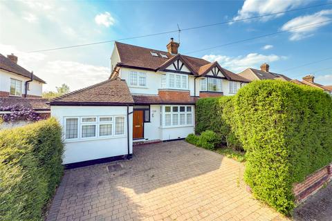 Watford Road, St. Albans... 4 bed semi