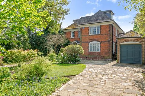 Holbrook Lane, Chislehurst, Kent, BR7 6 bed detached house for sale