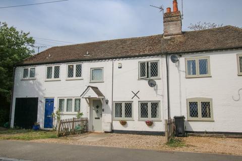 London Road, Wokingham, RG40 3 bed terraced house for sale