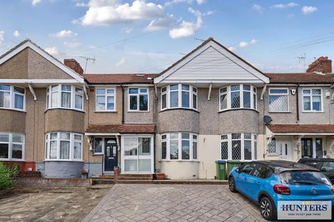 Buckingham Avenue, Welling 4 bed terraced house for sale