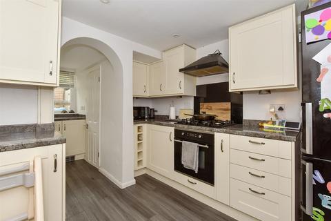 Whitfield Avenue, Dover CT16 4 bed terraced house for sale