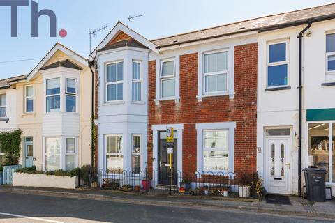 Sandown PO36 4 bed terraced house for sale