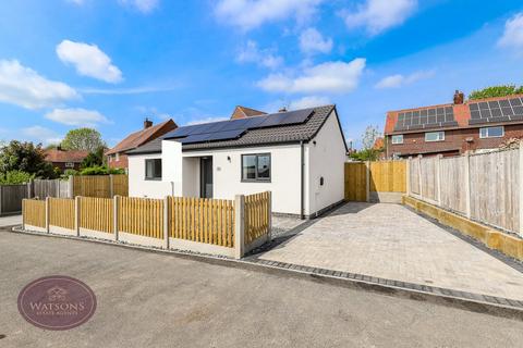 Old Kiln Lane, Eastwood, Nottingham... 2 bed detached bungalow for sale