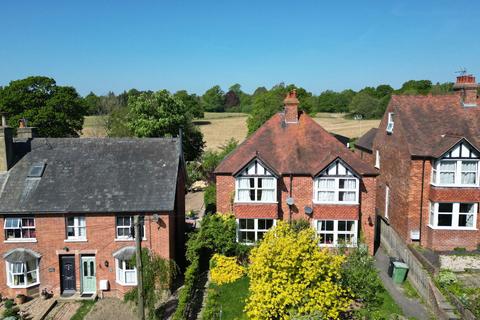 Walking Distance of Hawkhurst Colonnade 3 bed semi