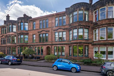 Fotheringay Road, Pollokshields, Glasgow 3 bed apartment for sale