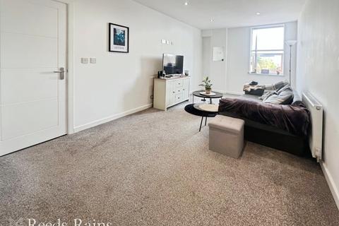 St. Thomas's Road, Lancashire PR7 1 bed apartment for sale