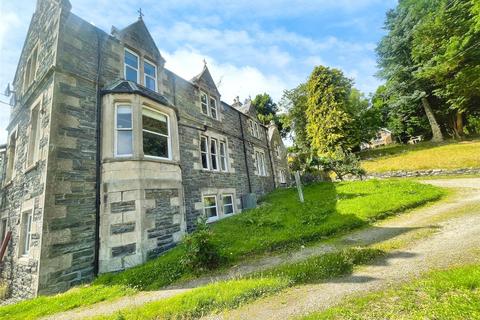 Strathpeffer, Highland IV14 3 bed flat for sale