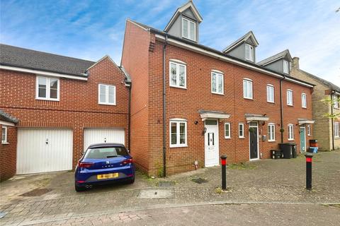 Deneb Drive, Swindon, Wiltshire 3 bed terraced house for sale
