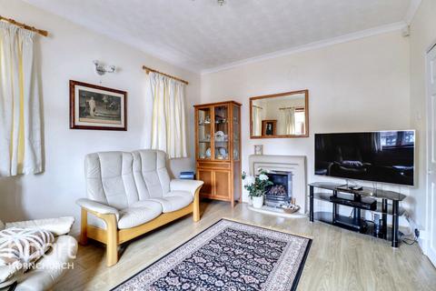 4 bedroom semi-detached bungalow for sale