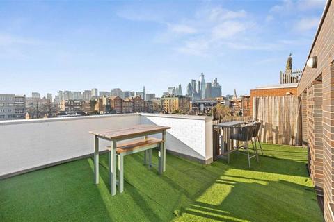 Underwood Road, London E1 2 bed flat for sale