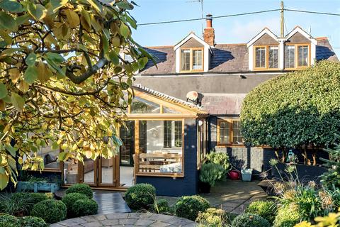 Vicarage Lane, Deal CT14 2 bed detached house for sale