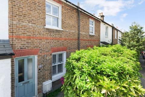 St Margaret's Grove, St Margaret's 2 bed cottage for sale