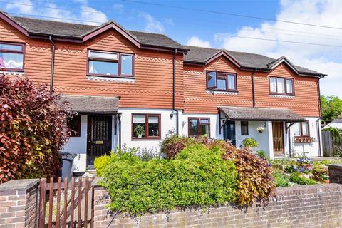 New Road, Uckfield TN22 3 bed terraced house for sale