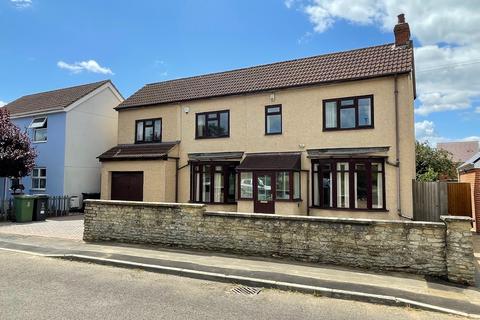 Ermin Street, Blunsdon, Swindon, SN26 4 bed detached house for sale