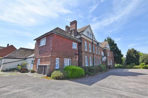Park Road, Cromer 2 bed apartment for sale