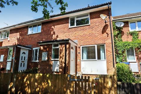 Devon Way, Banbury 2 bed terraced house for sale