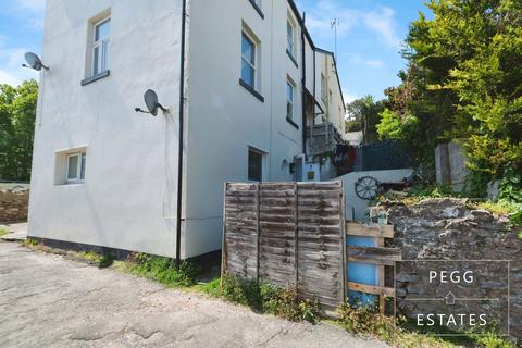Torquay TQ1 2 bed apartment for sale