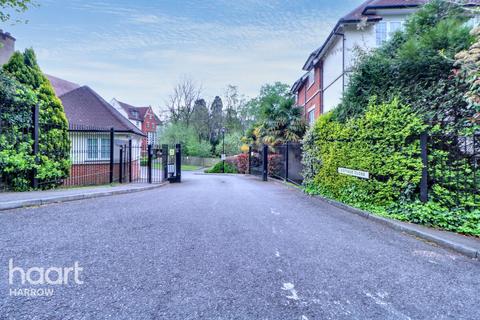Cottage Close, Harrow 2 bed apartment for sale