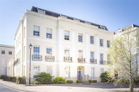 The Broad Walk, Imperial Square... 2 bed flat for sale