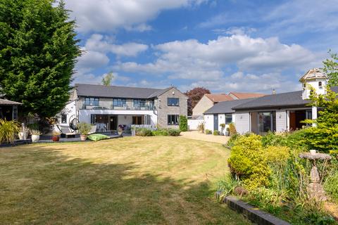 High Street, Somerton TA11 6 bed detached house for sale