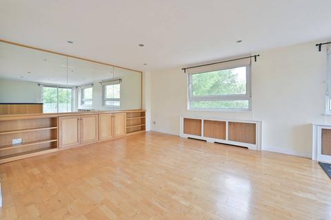 London Road, Harrow on the Hill... 2 bed penthouse for sale