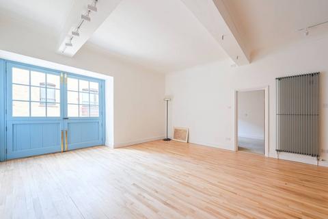 Gullivers Wharf, Wapping Lane... 1 bed flat for sale