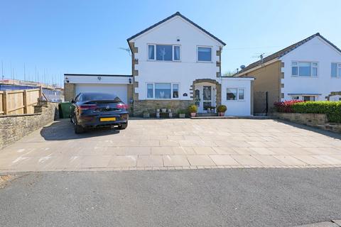 Meadow Way, Barnoldswick, BB18 4 bed detached house for sale