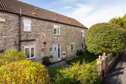 Manor Farm Court, York 4 bed barn conversion for sale